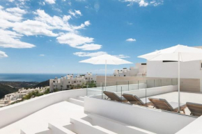 Luxury Penthouse Ocean Views Pool Palo Alto, Marbella